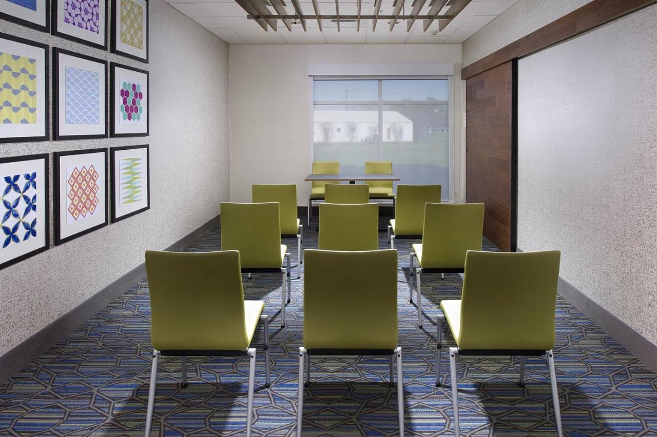 Holiday Inn Express Hotel & Suites Atascadero By Ihg Exterior photo