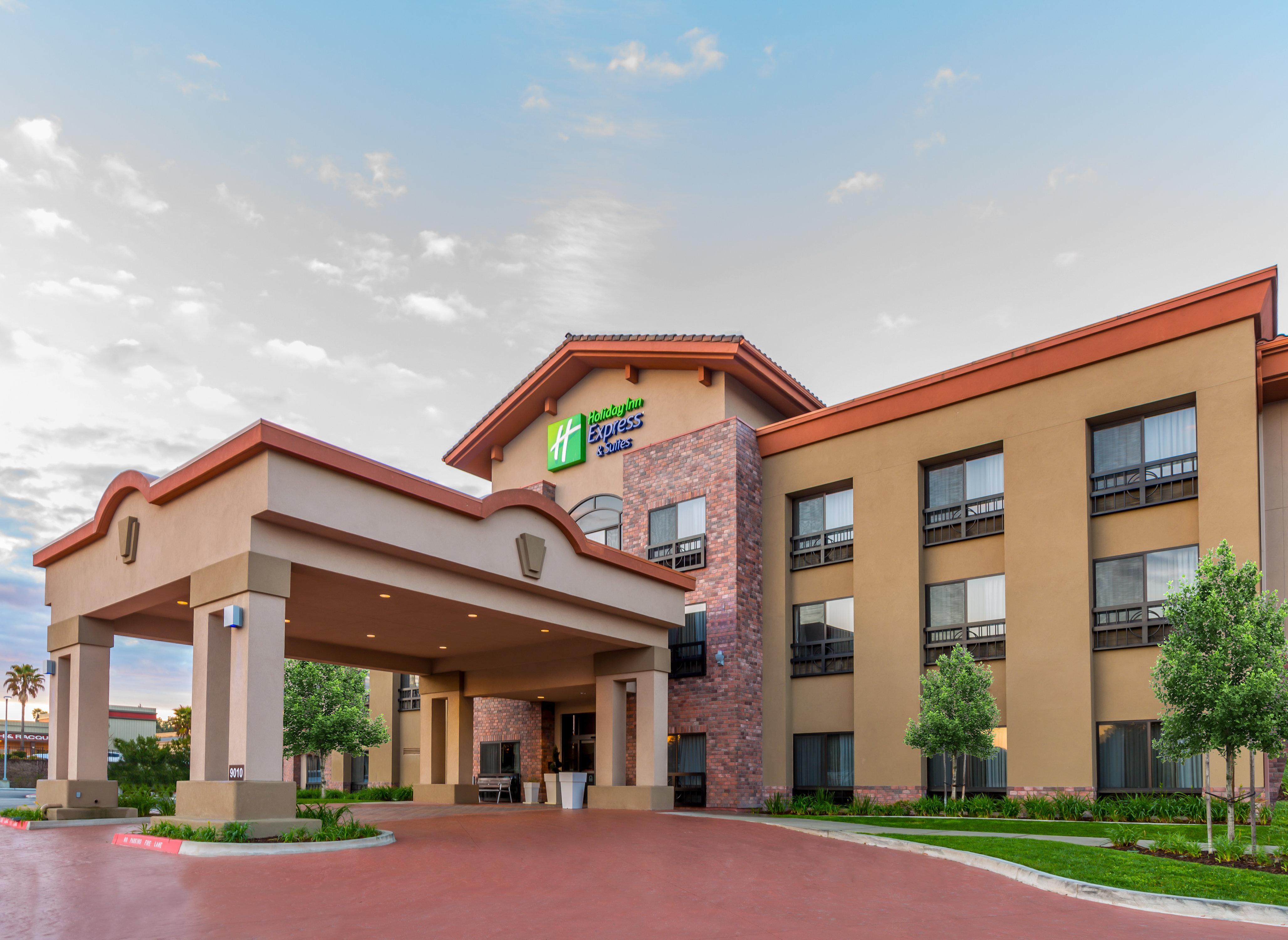 Holiday Inn Express Hotel & Suites Atascadero By Ihg Exterior photo